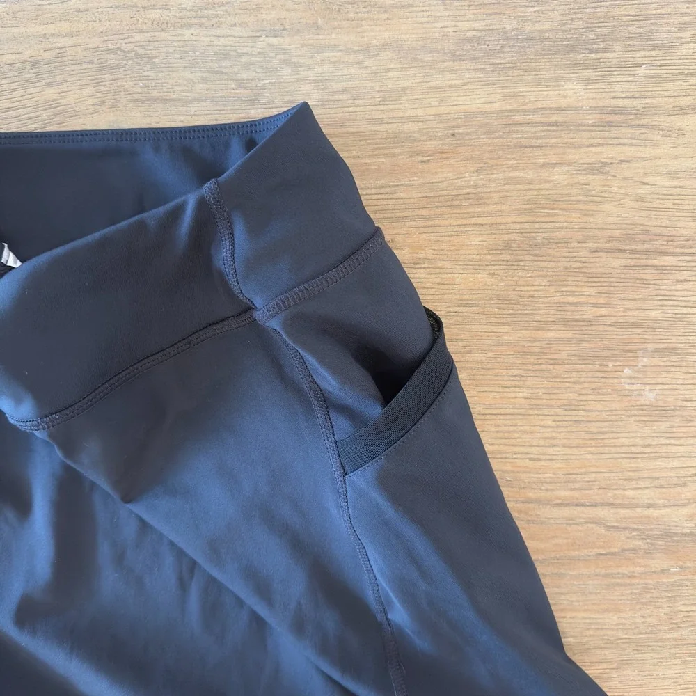 PEARL iZUMi Women's Sugar Cycling Skirt-No Lining-Black-Size‎ M